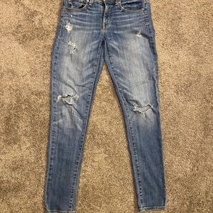 American Eagle Distressed Super Skinny Jea…